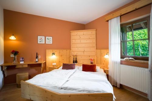 Haller Suites&restaurant Hotel 4*